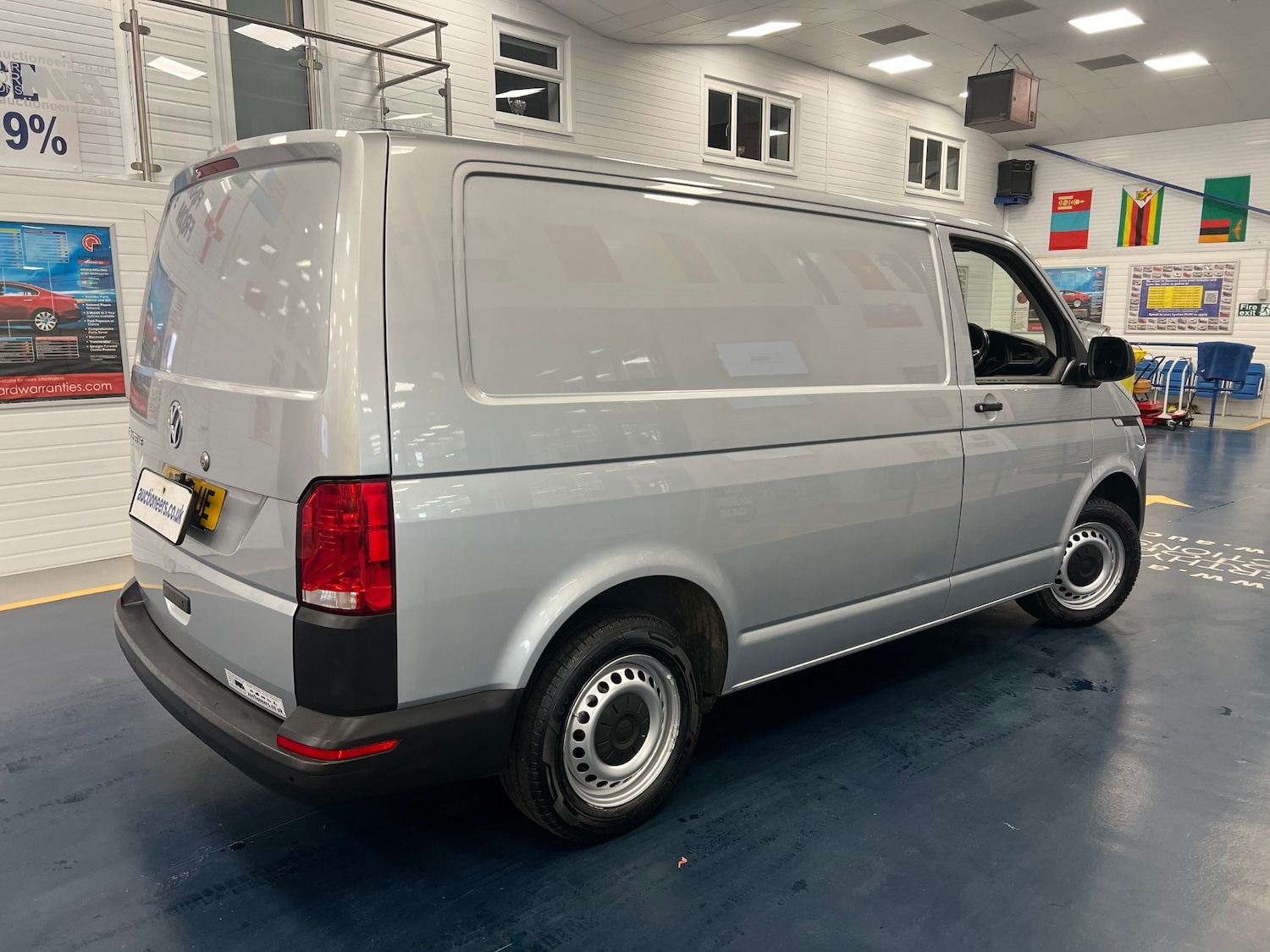 Used Volkswagen Transporter 2021 for sale - 78028969: Photo 5