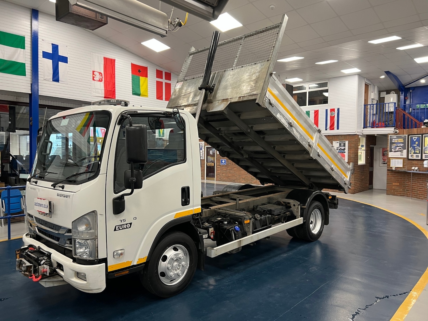 Used Isuzu Forward 2018 for sale - 78108409: Photo 7