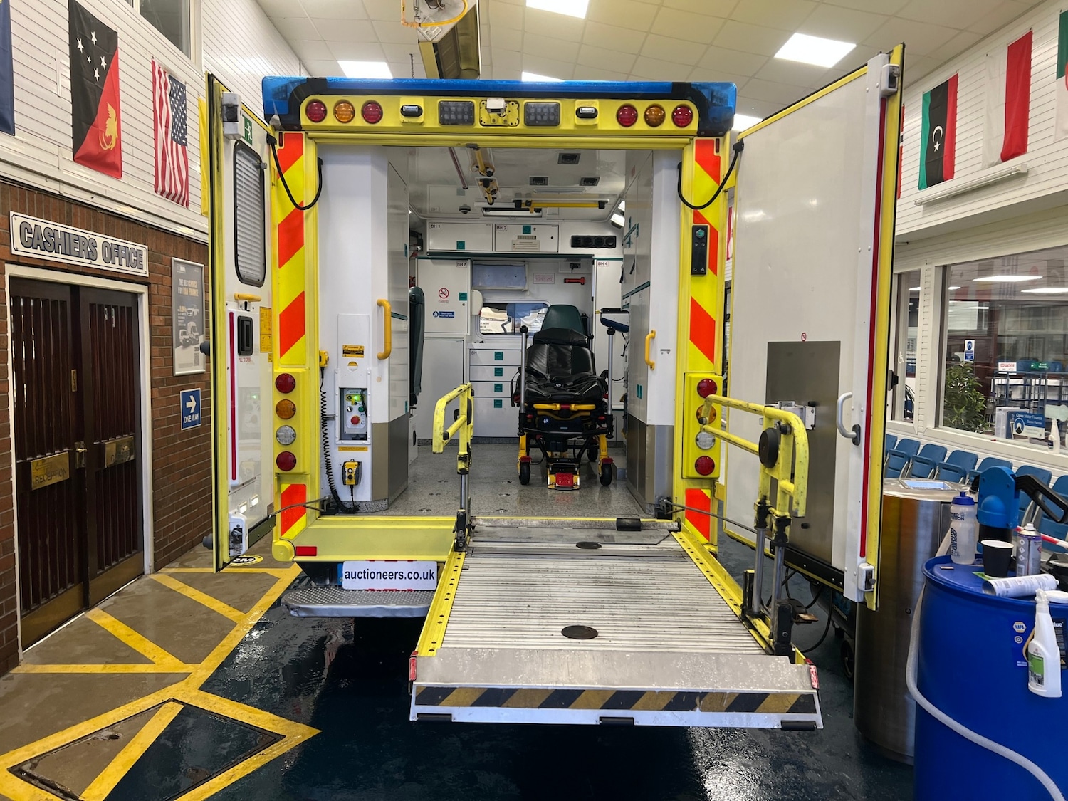 Used Mercedes-Benz Sprinter 2015 for sale - 77336549: Photo 8