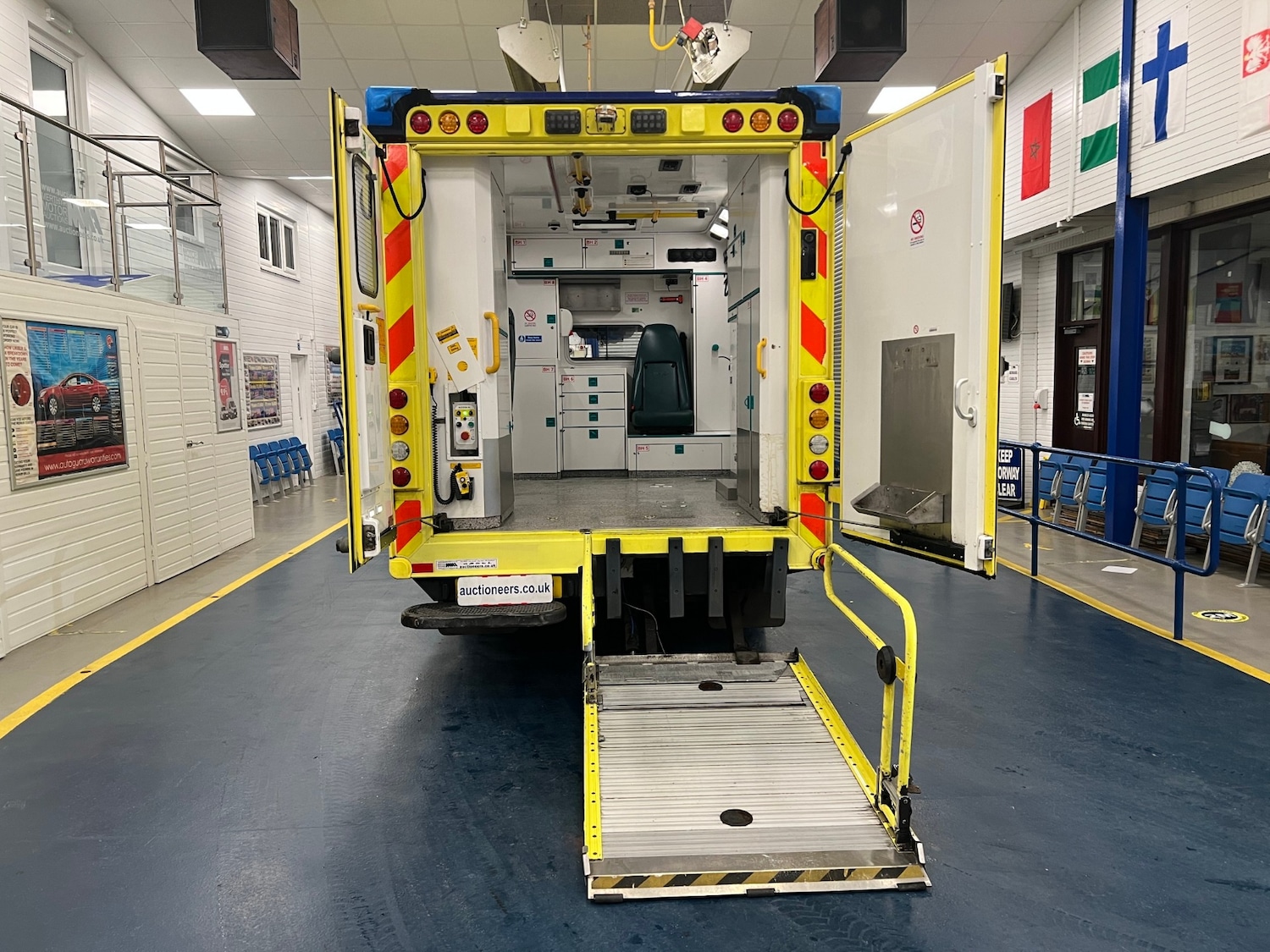 Used Mercedes-Benz Sprinter 2013 for sale - 77001605: Photo 9