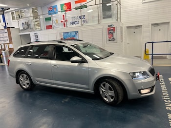 Used Skoda Octavia 2015 for sale - 78224685: Photo