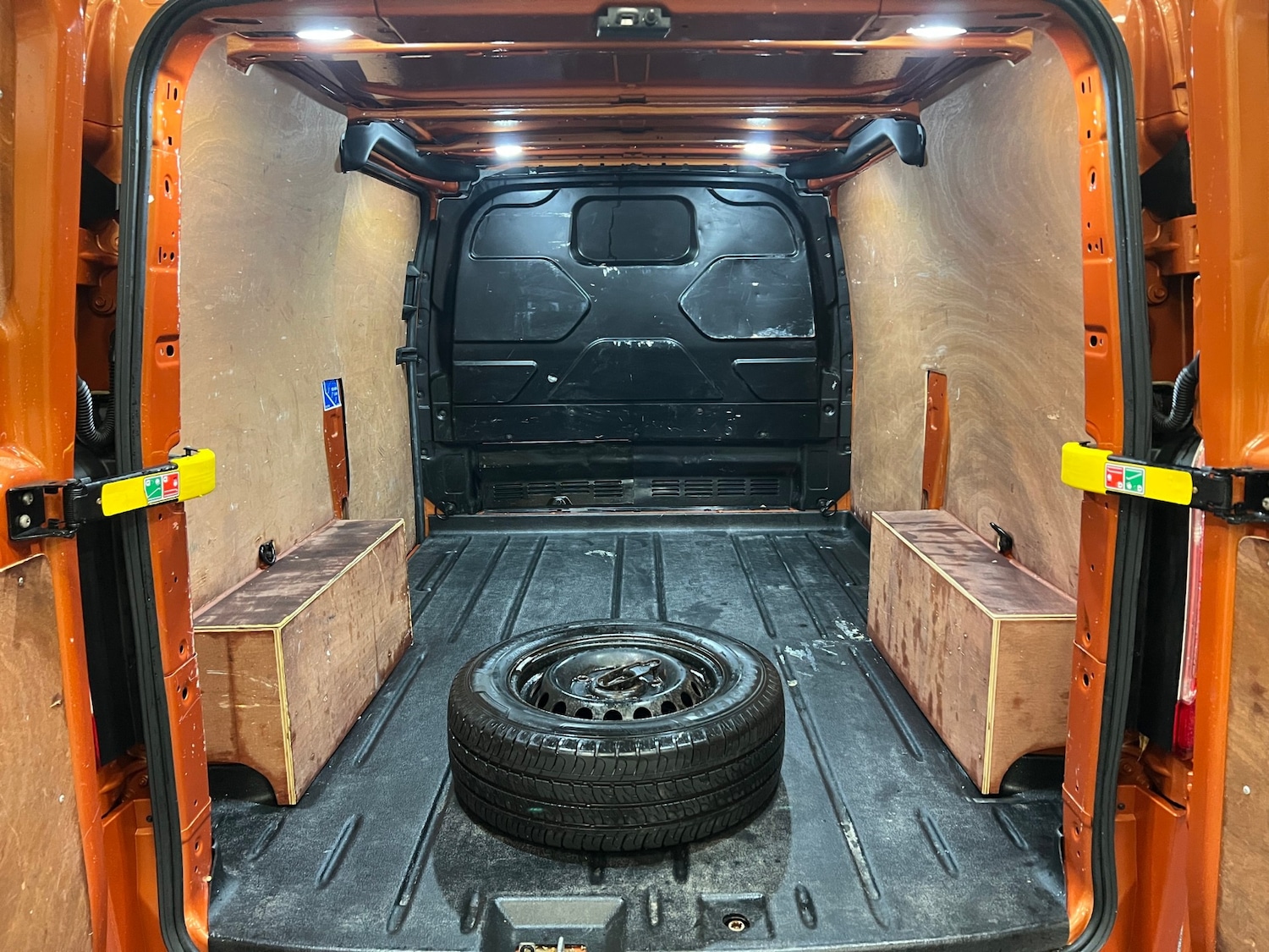 Used Ford Transit Custom 2020 for sale - 76162152: Photo 10