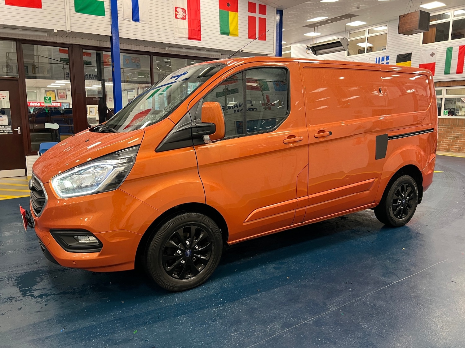 Used Ford Transit Custom 2020 for sale - 76162152: Photo 3