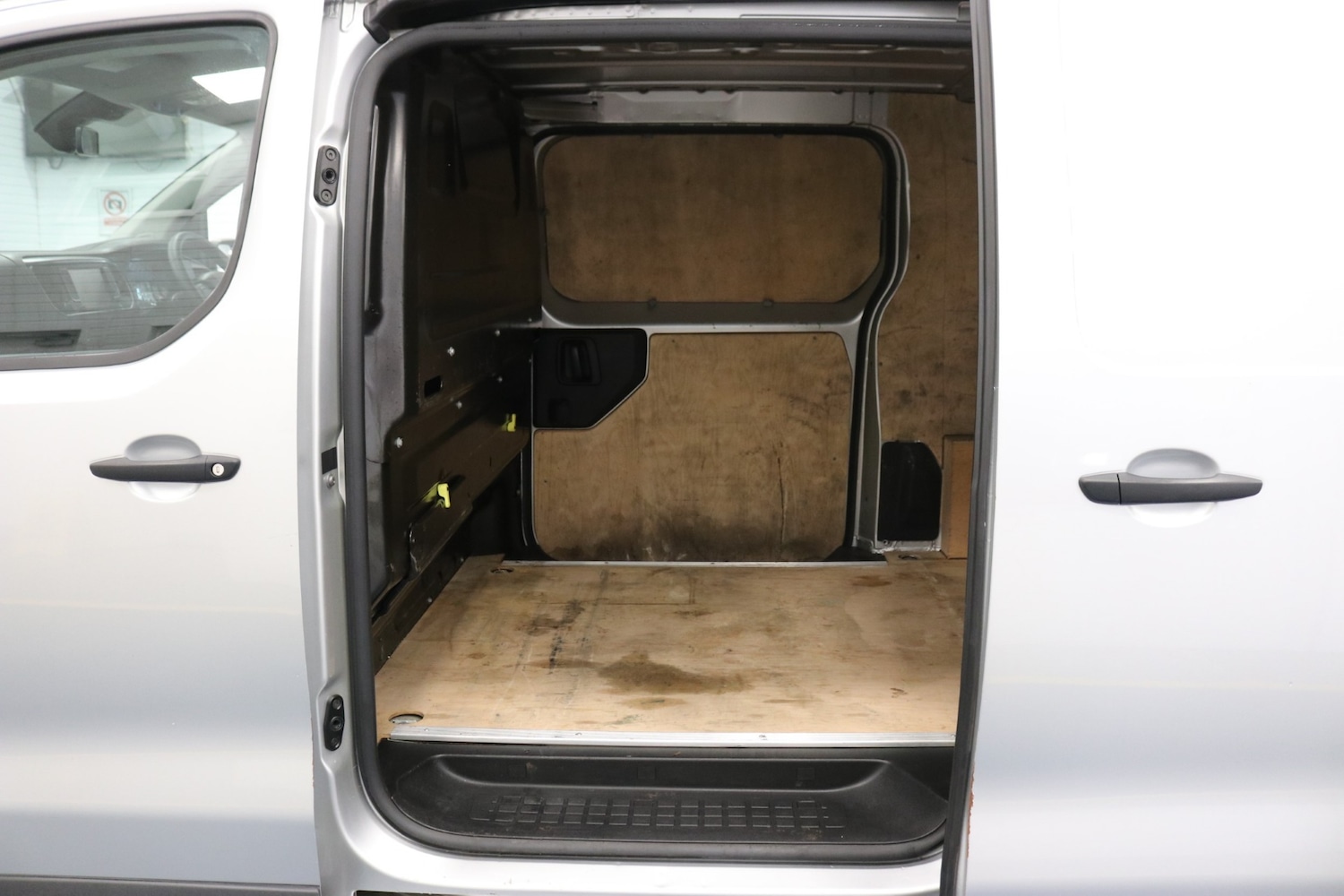 Used Peugeot Expert 2018 for sale - 77135746: Photo 10