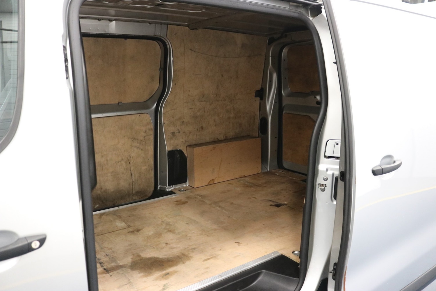 Used Peugeot Expert 2018 for sale - 77135746: Photo 11