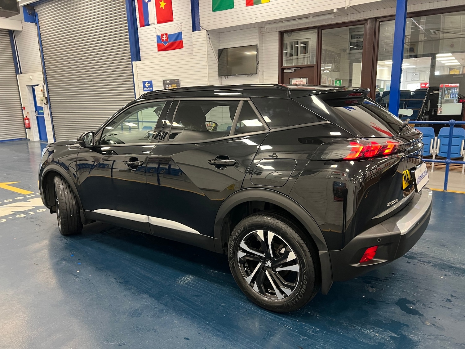 Used Peugeot 2008 2021 for sale - 77812930: Photo 4