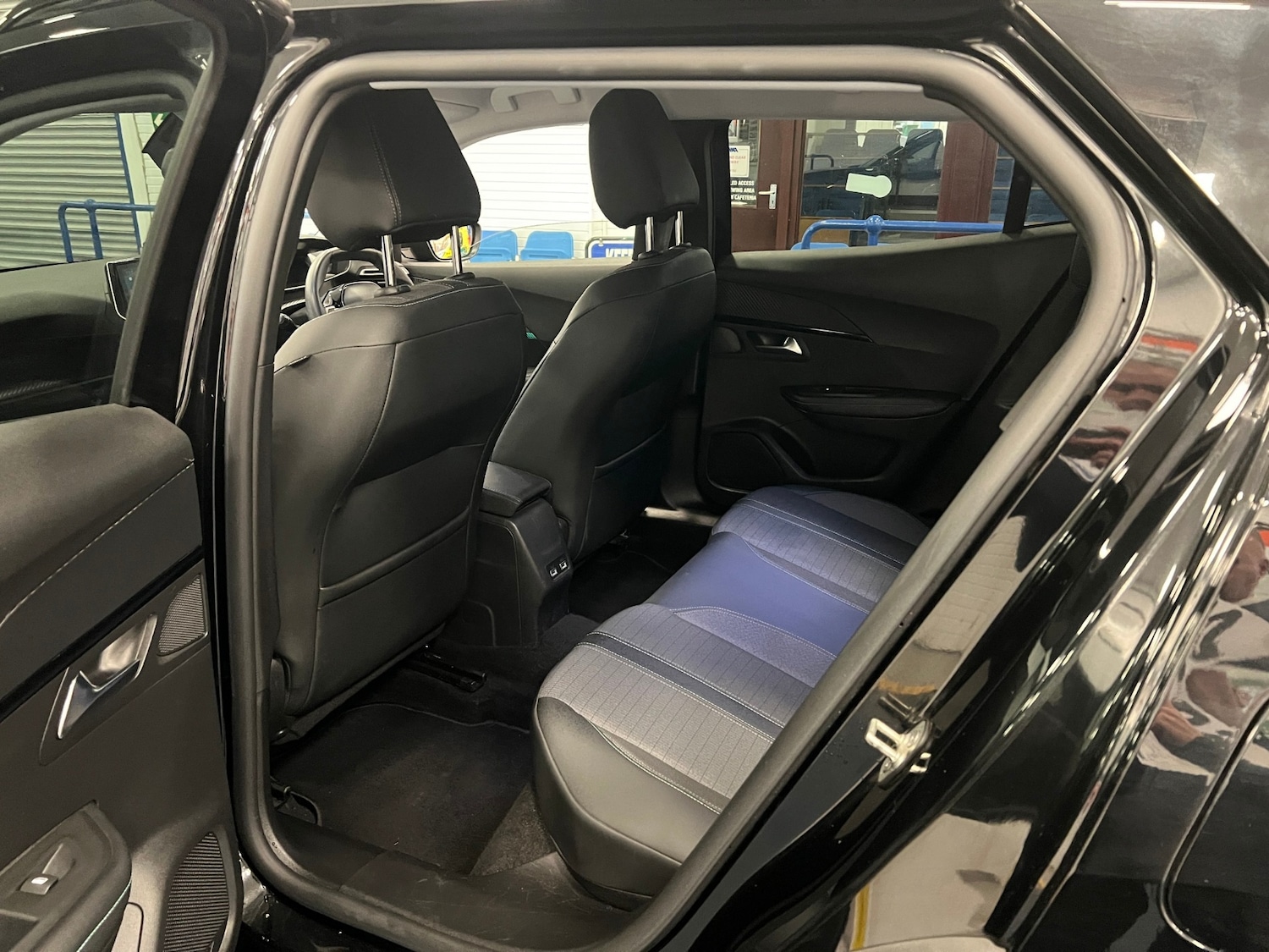 Used Peugeot 2008 2021 for sale - 77812930: Photo 9