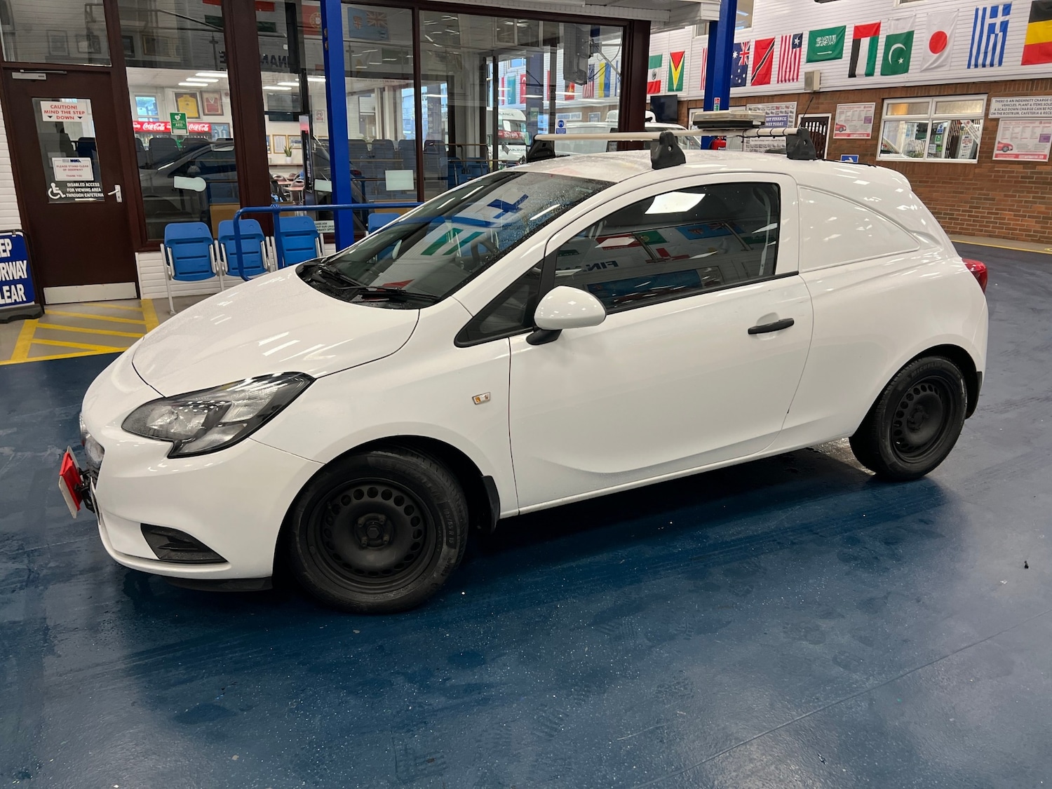 Used Vauxhall Corsa 2018 for sale - 76452004: Photo 3
