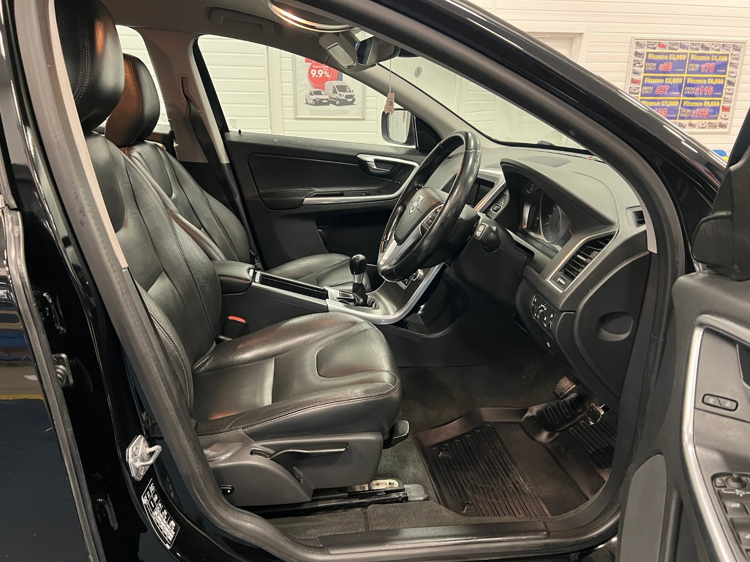 Used Volvo XC60 2014 for sale - 76650274: Photo 13