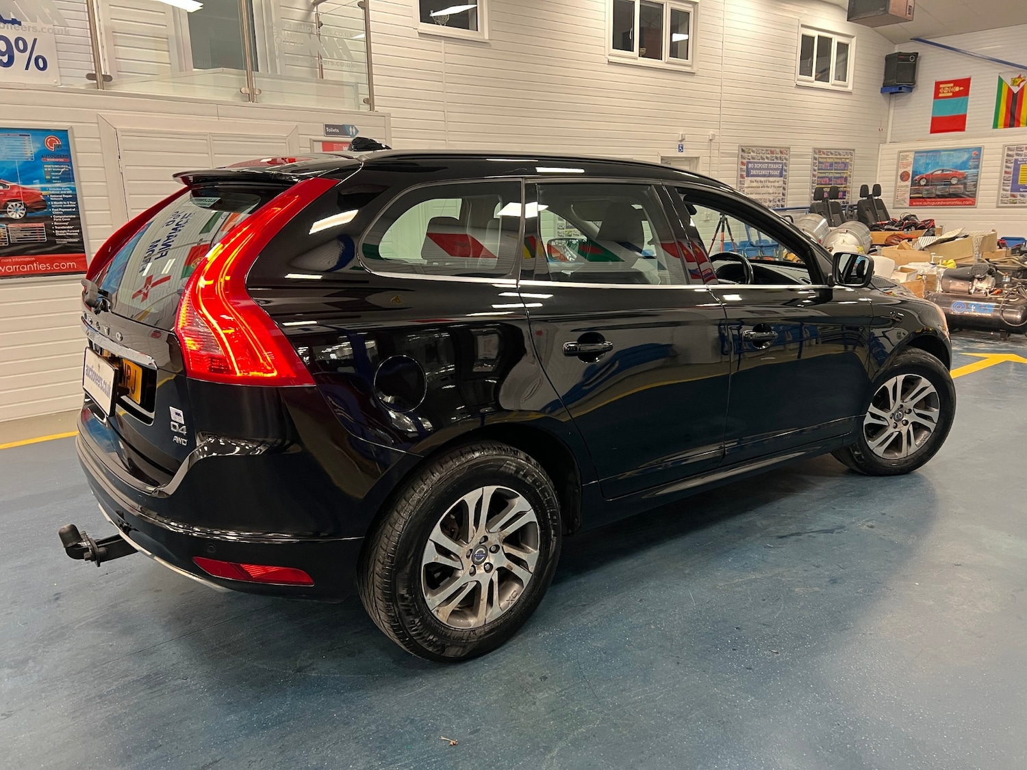 Used Volvo XC60 2014 for sale - 76650274: Photo 5