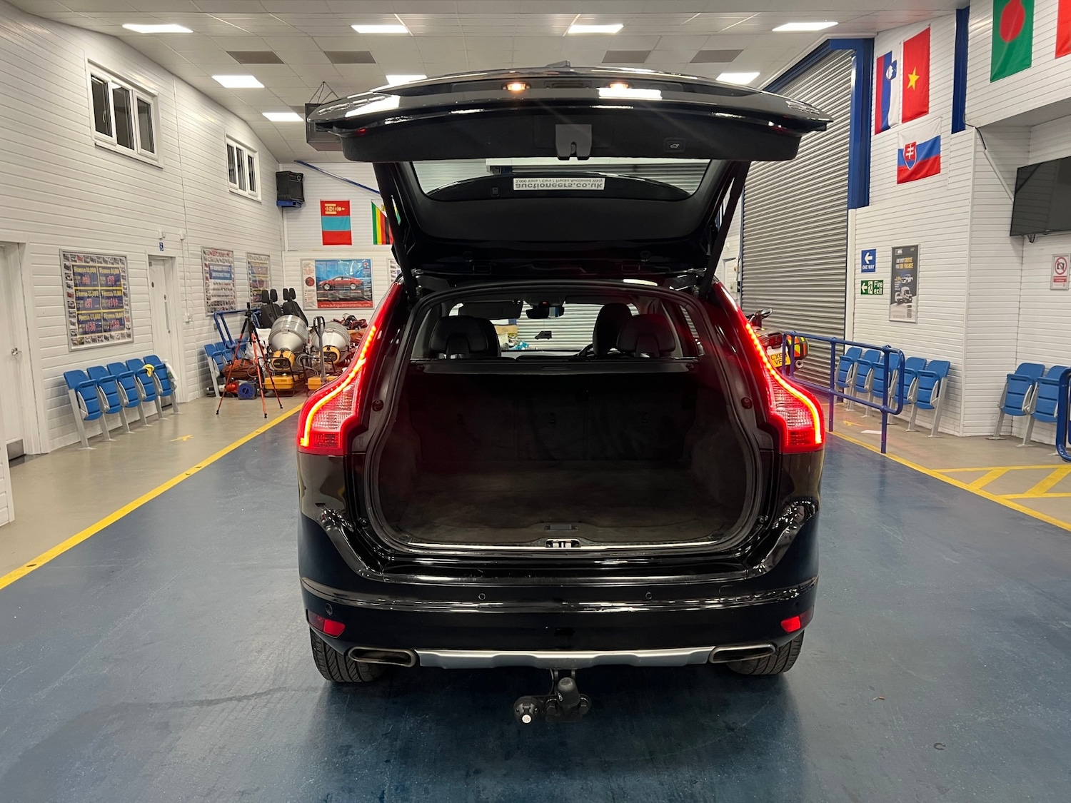 Used Volvo XC60 2014 for sale - 76650274: Photo 8