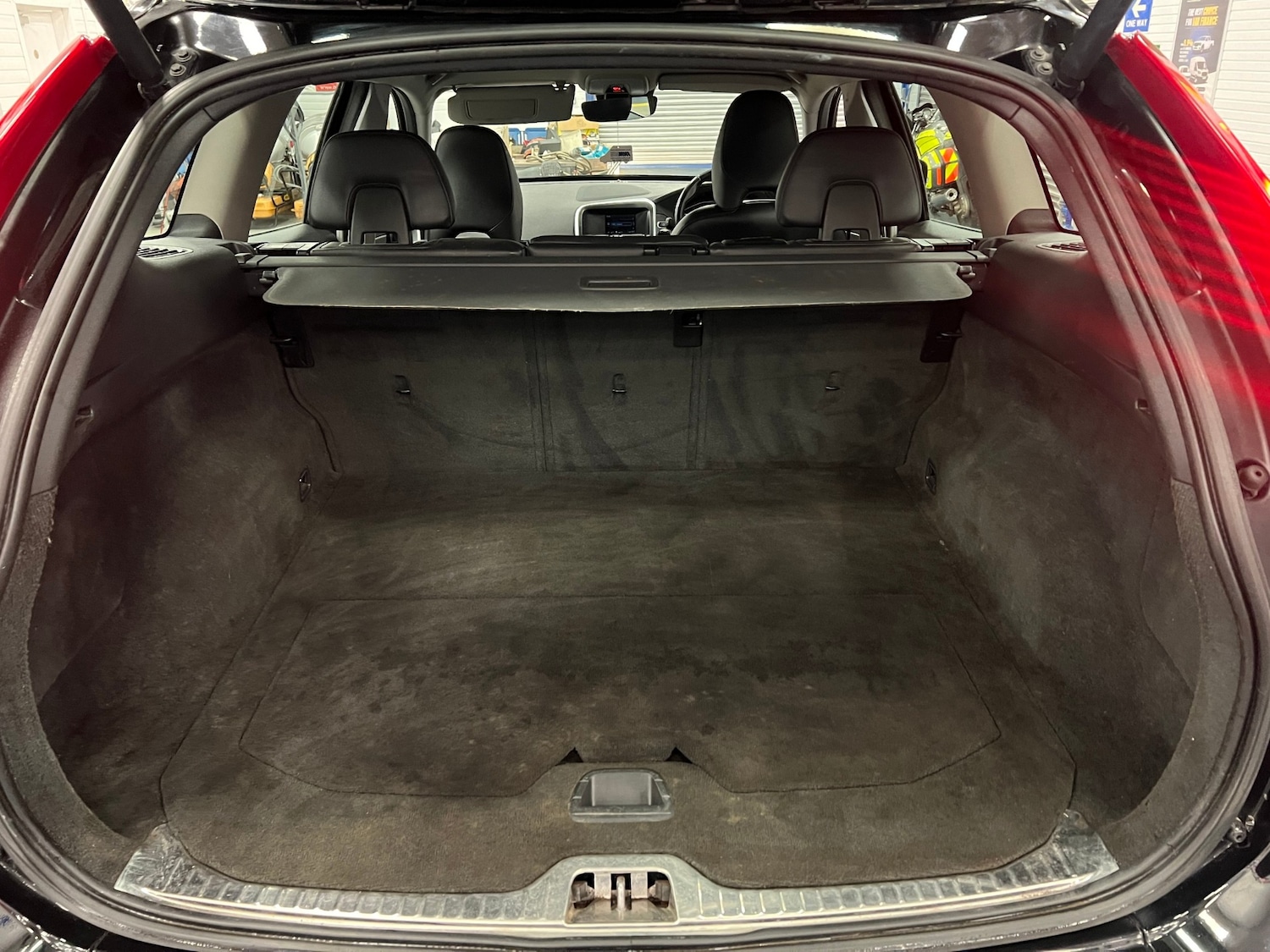 Used Volvo XC60 2014 for sale - 76650274: Photo 9