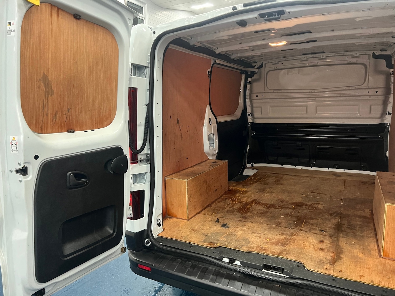 Used Renault Trafic 2023 for sale - 76971117: Photo 14