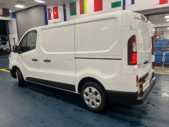 Used Renault Trafic 2023 for sale - 76971117: Photo