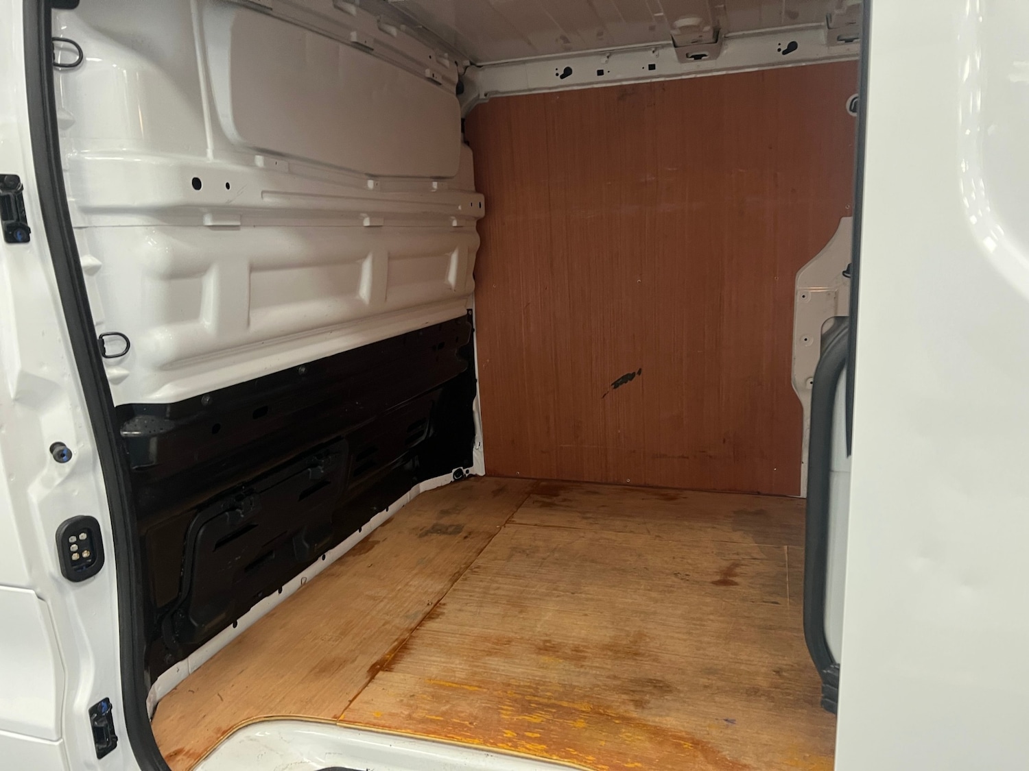 Used Renault Trafic 2023 for sale - 76971117: Photo 9