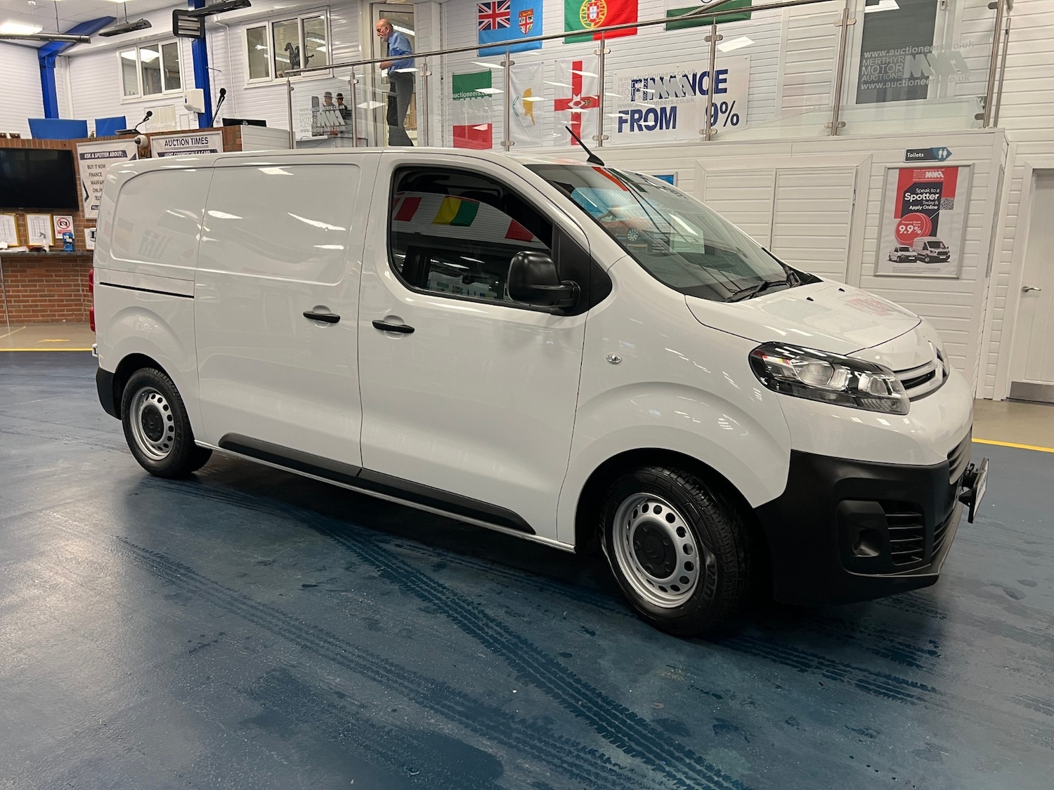 Used Citroen Dispatch 2022 for sale - 76492510: Photo 2