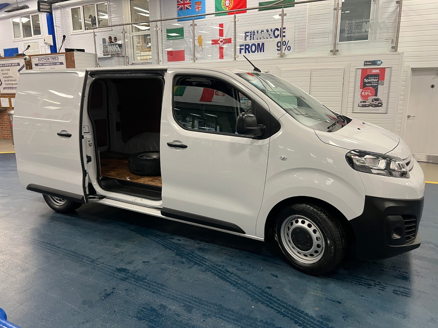 Used Citroen Dispatch 2022 for sale - 76492510: Photo 6