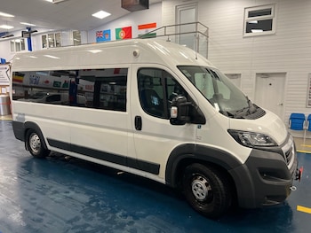Used Peugeot Boxer 2017 for sale - 76035239: Photo