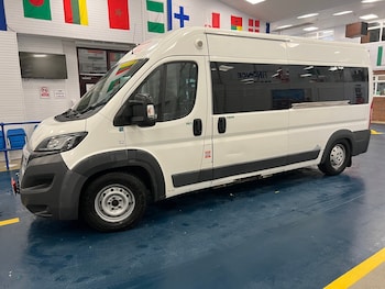 Used Peugeot Boxer 2017 for sale - 76035239: Photo