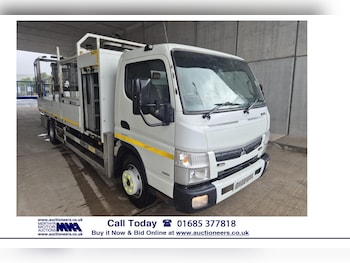 Mitsubishi - Canter