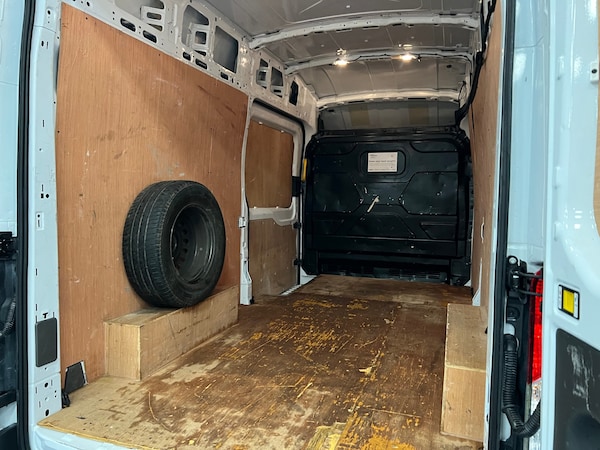 Used Ford Transit 2022 for sale - 76262635: Photo 12