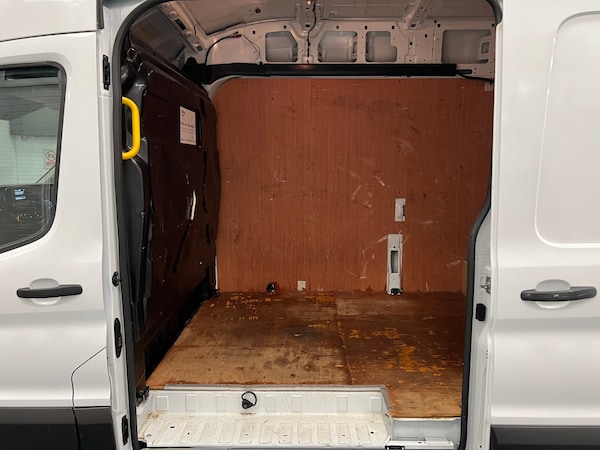 Used Ford Transit 2022 for sale - 76262635: Photo 7
