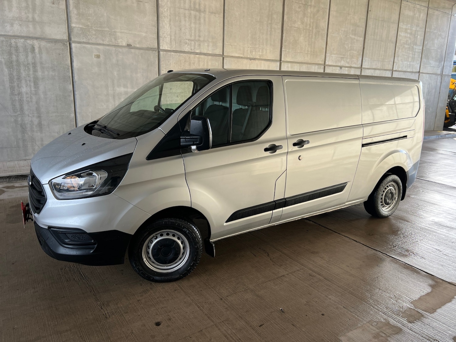 Used Ford Transit Custom 2018 for sale - 77459814: Photo 3