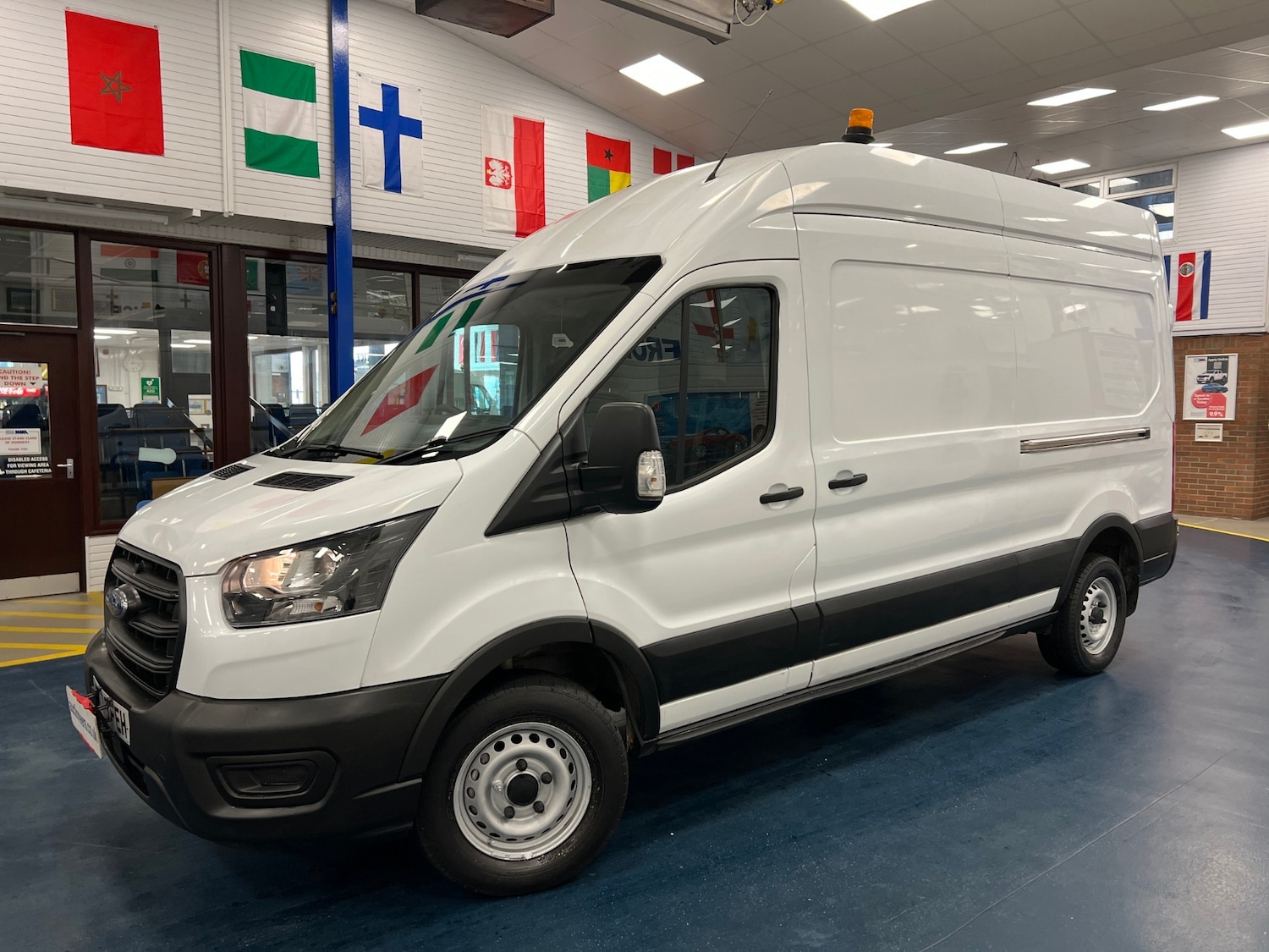 Used Ford Transit 2021 for sale - 76577352: Photo 3