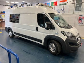 Used Peugeot Boxer 2017 for sale - 75596111: Photo