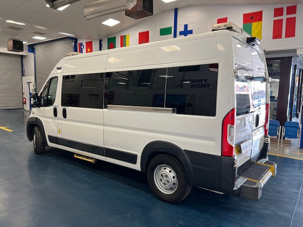 Used Peugeot Boxer 2017 for sale - 75596111: Photo 4