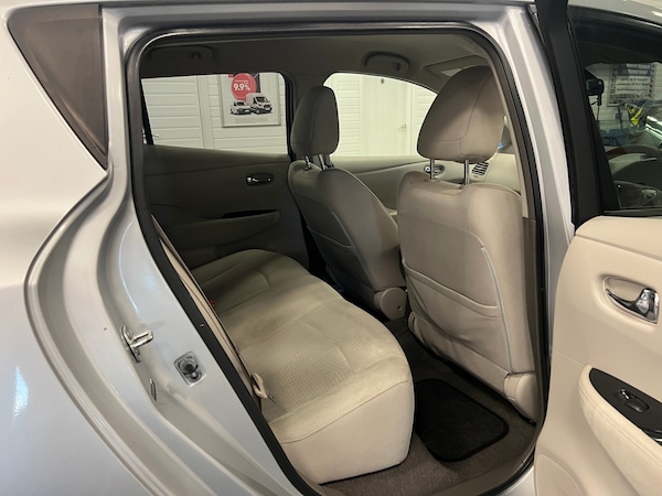Used Nissan Leaf 2012 for sale - 76274893: Photo 8