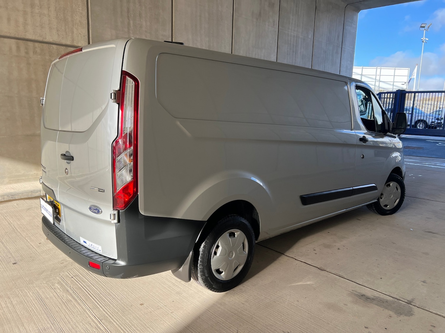 Used Ford Transit Custom 2020 for sale - 77350617: Photo 5
