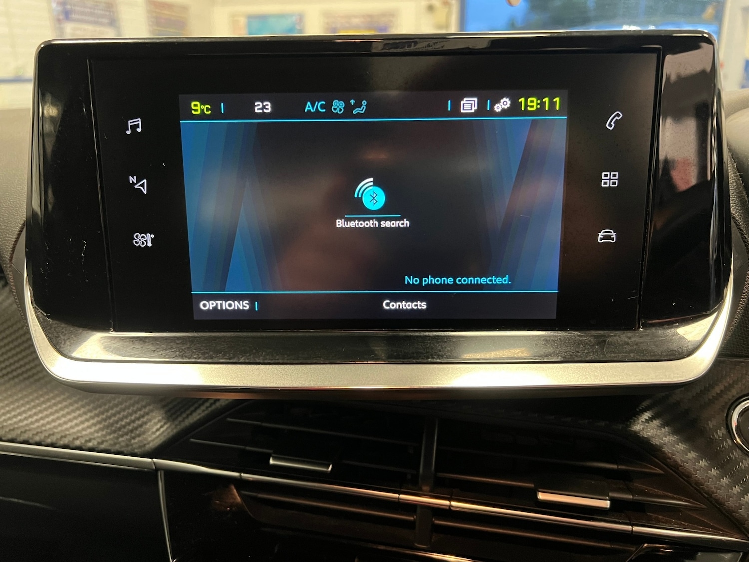 Used Peugeot 2008 2021 for sale - 77812810: Photo 18