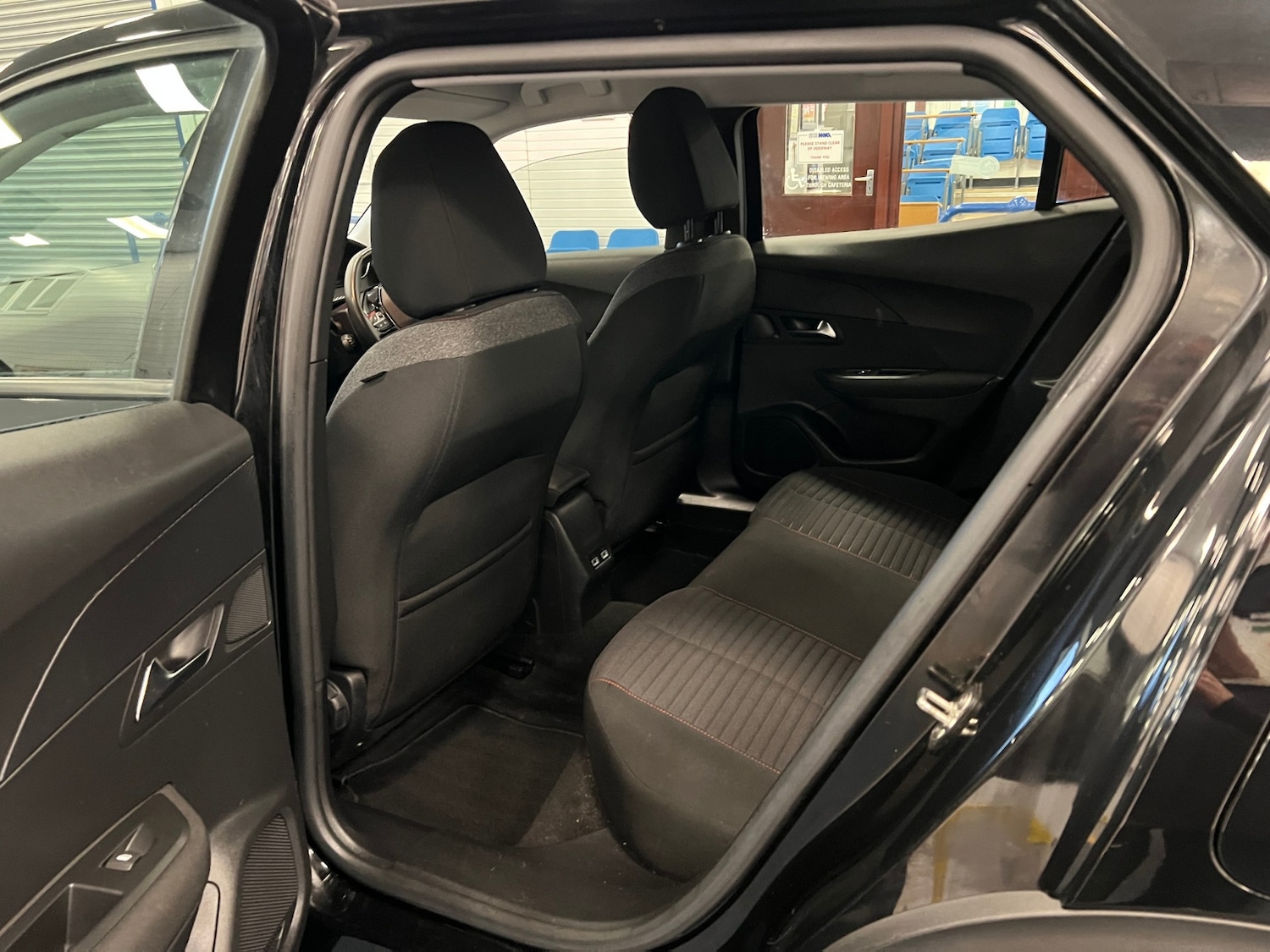 Used Peugeot 2008 2021 for sale - 77812810: Photo 9