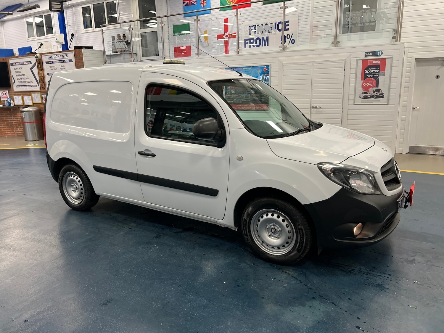 Used Mercedes-Benz Citan 2018 for sale - 76393777: Photo 2