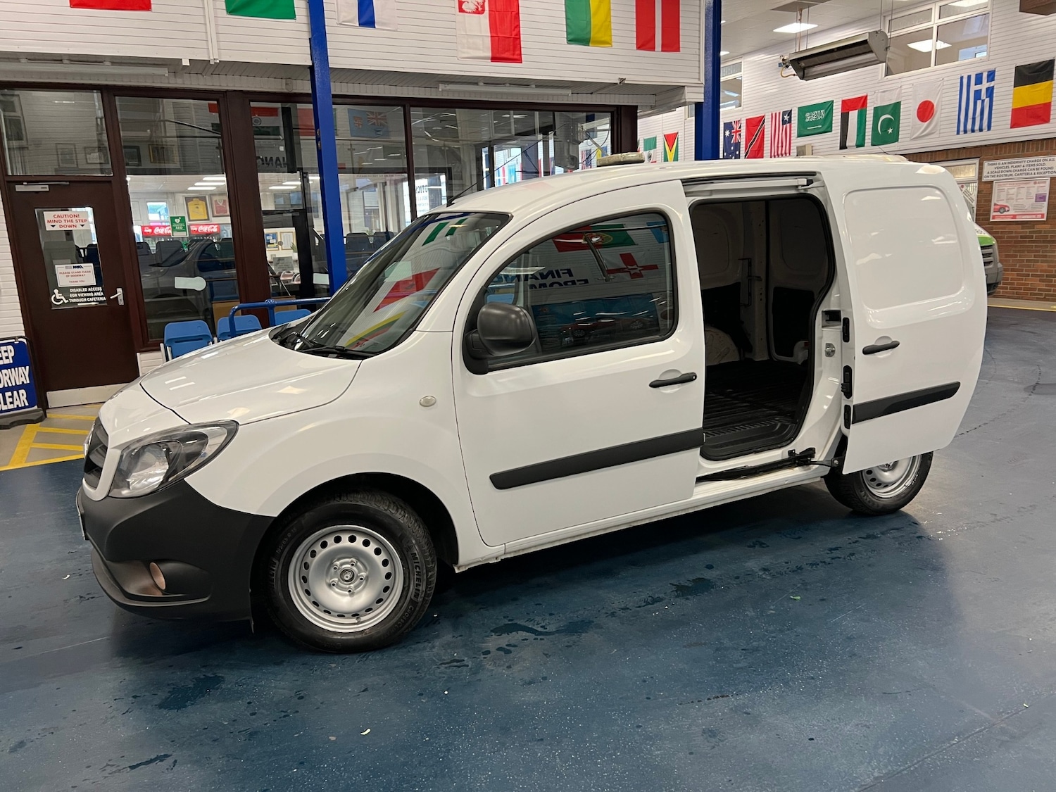 Used Mercedes-Benz Citan 2018 for sale - 76393777: Photo 6