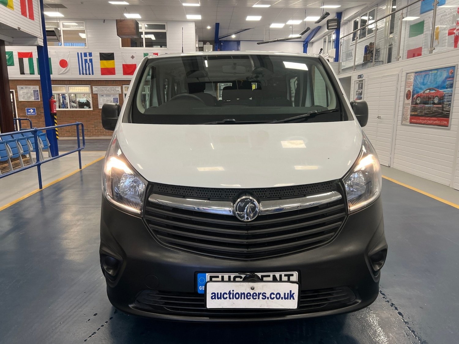 Used Vauxhall Vivaro 2016 for sale - 77592232: Photo 11