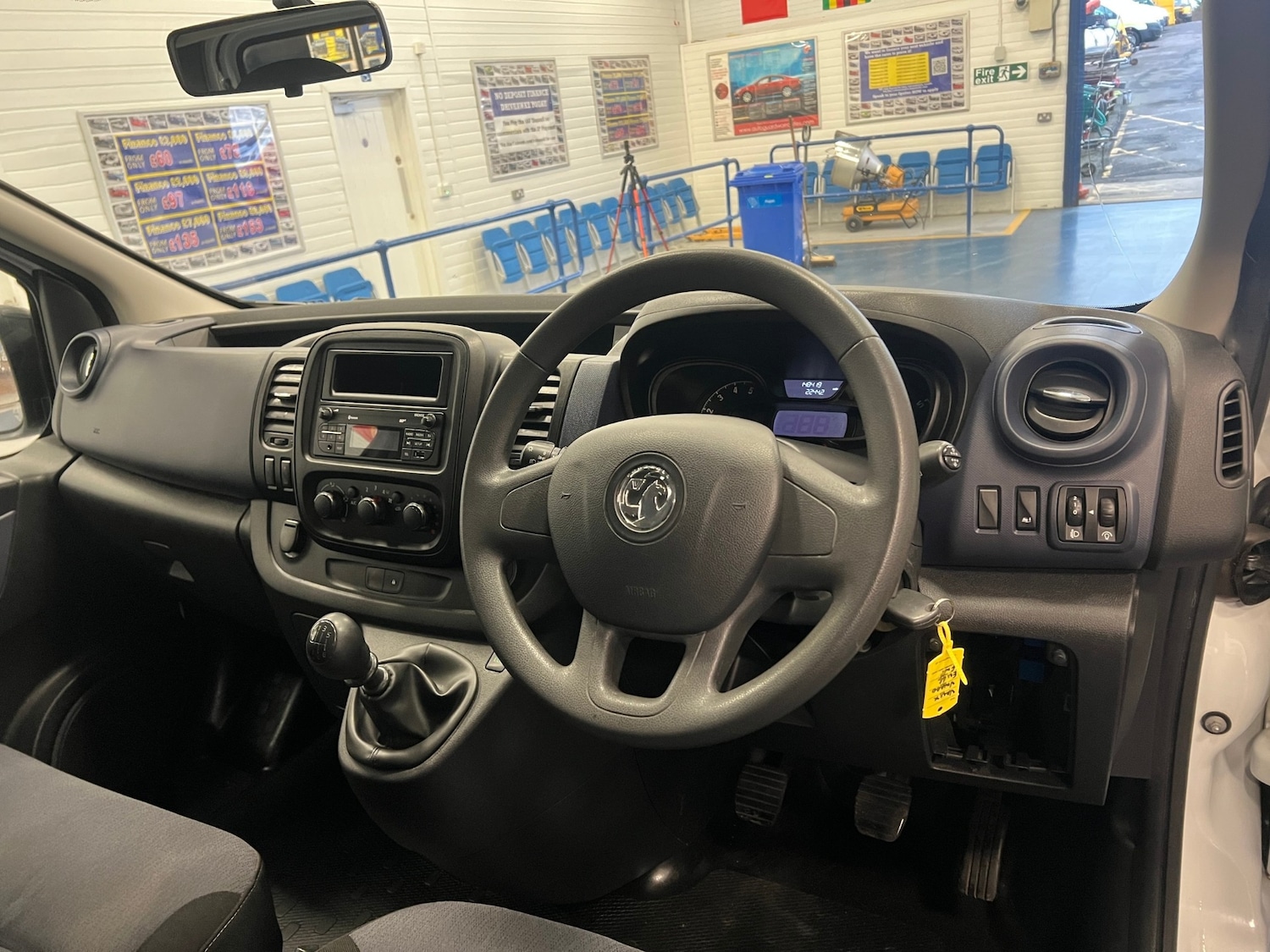 Used Vauxhall Vivaro 2016 for sale - 77592232: Photo 16