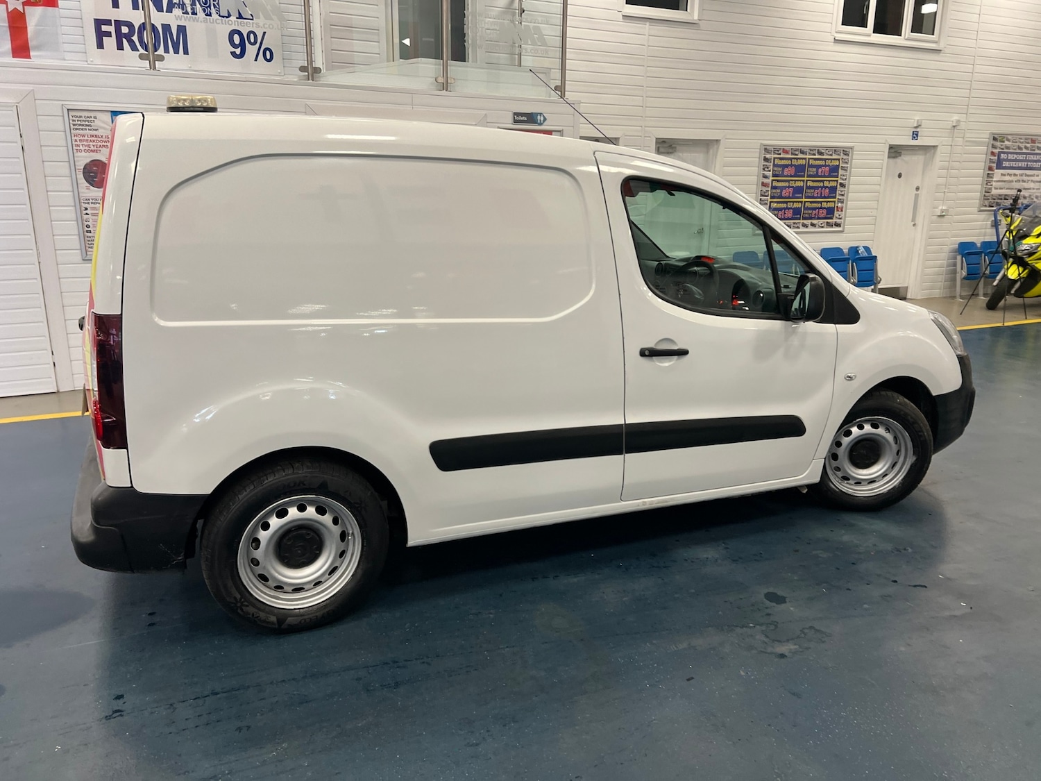 Vehicle 5