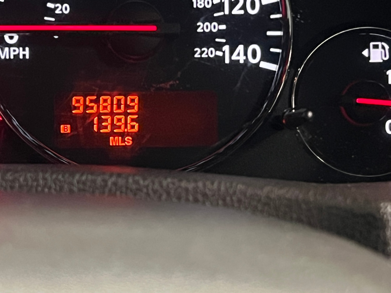 Used Nissan Pathfinder 2012 for sale - 76919894: Photo 19