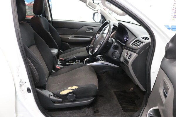 Used Mitsubishi L200 2018 for sale - 71500042: Photo 9