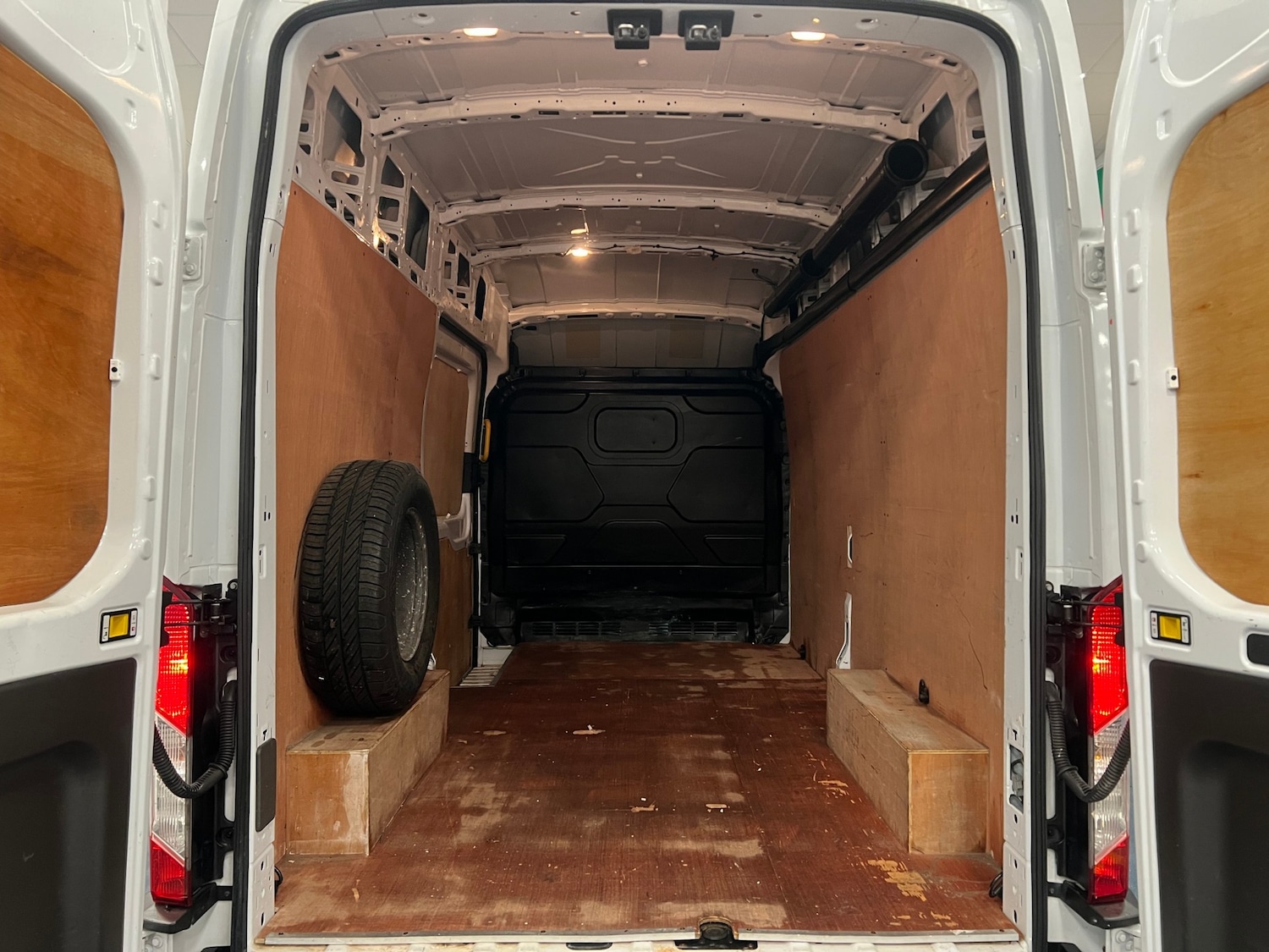 Used Ford Transit 2022 for sale - 76861896: Photo 11