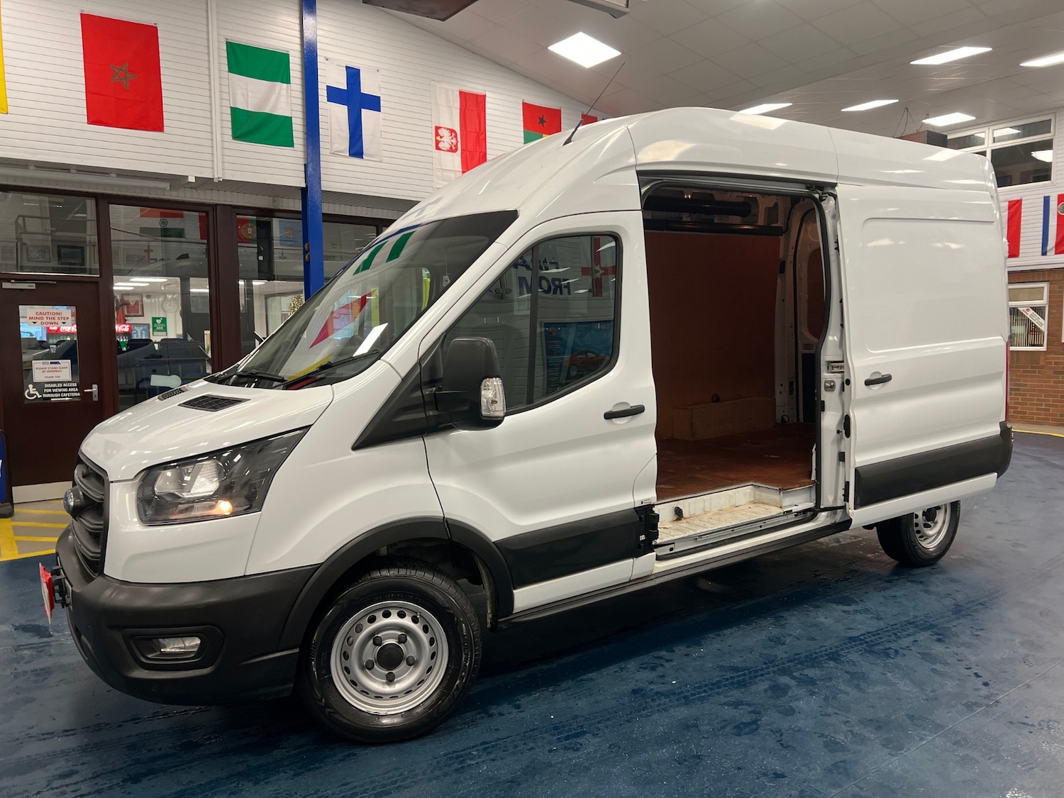 Used Ford Transit 2022 for sale - 76861896: Photo 6