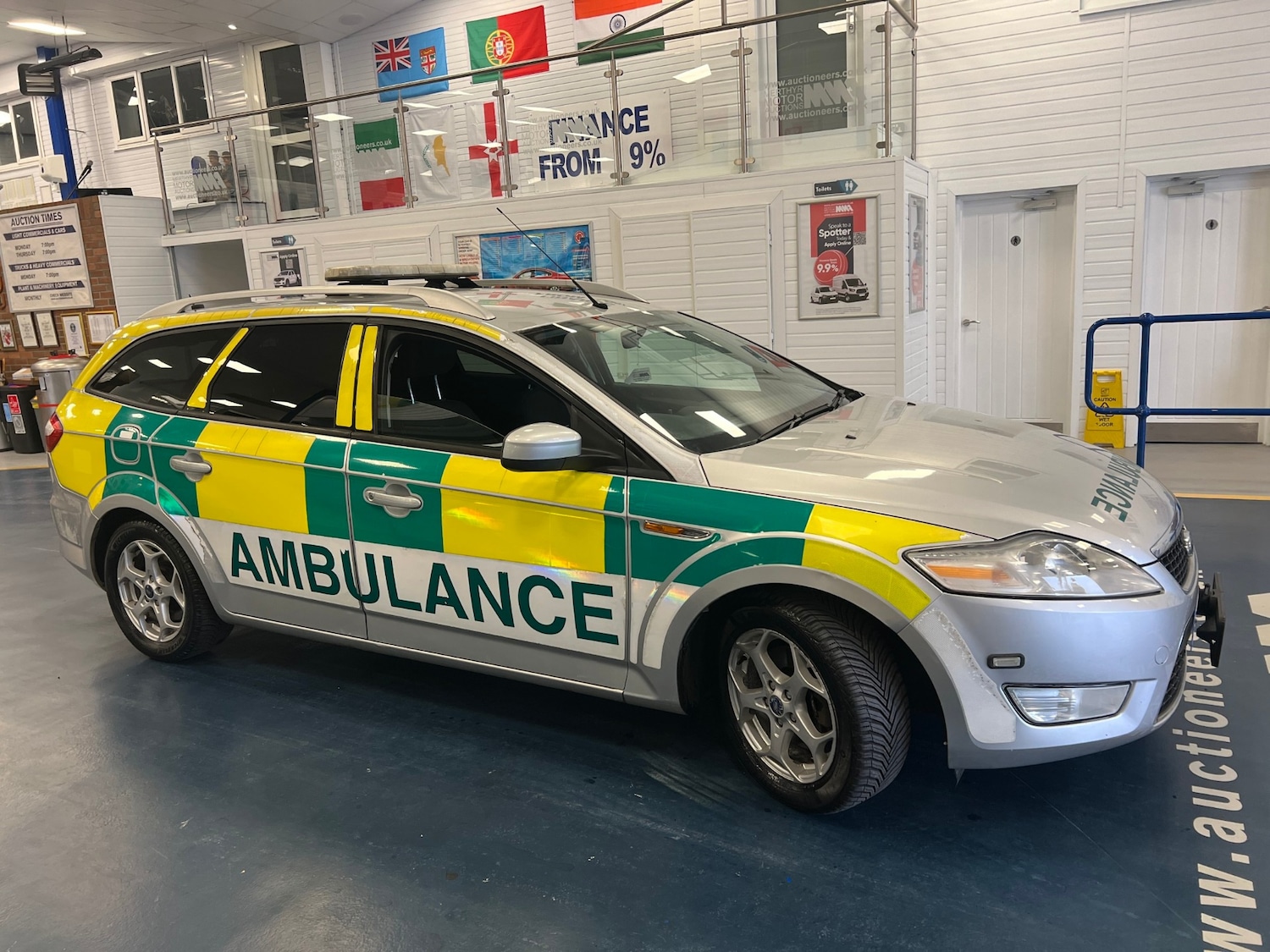 Used Ford Mondeo 2010 for sale - 77743247: Photo 2