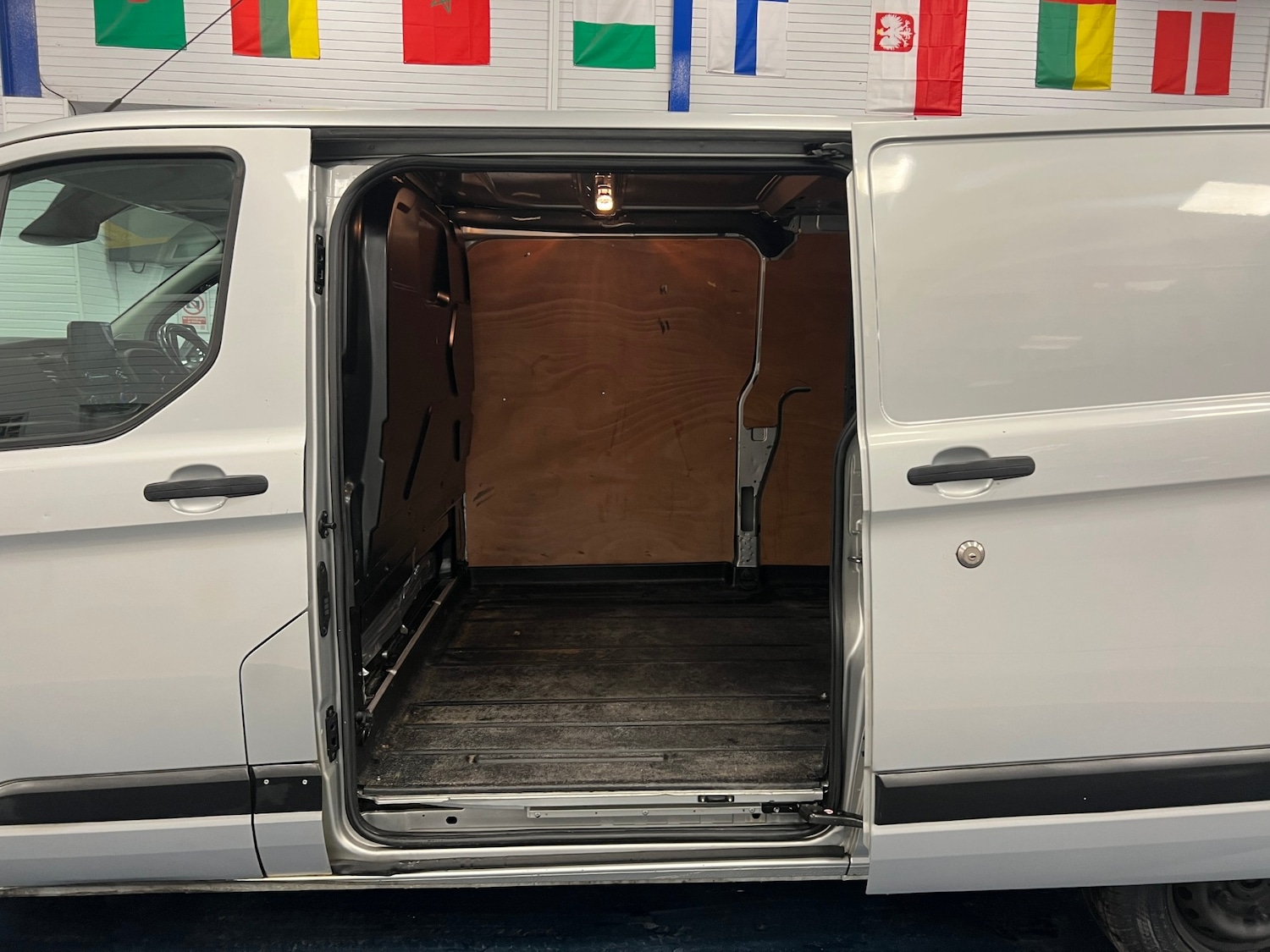 Used Ford Transit Custom 2019 for sale - 77743243: Photo 7