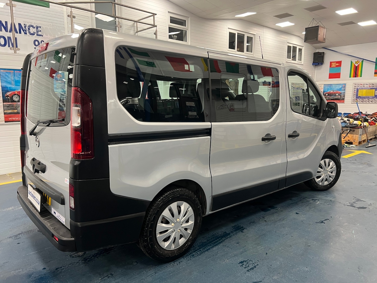 Used Vauxhall Vivaro 2018 for sale - 76920149: Photo 5