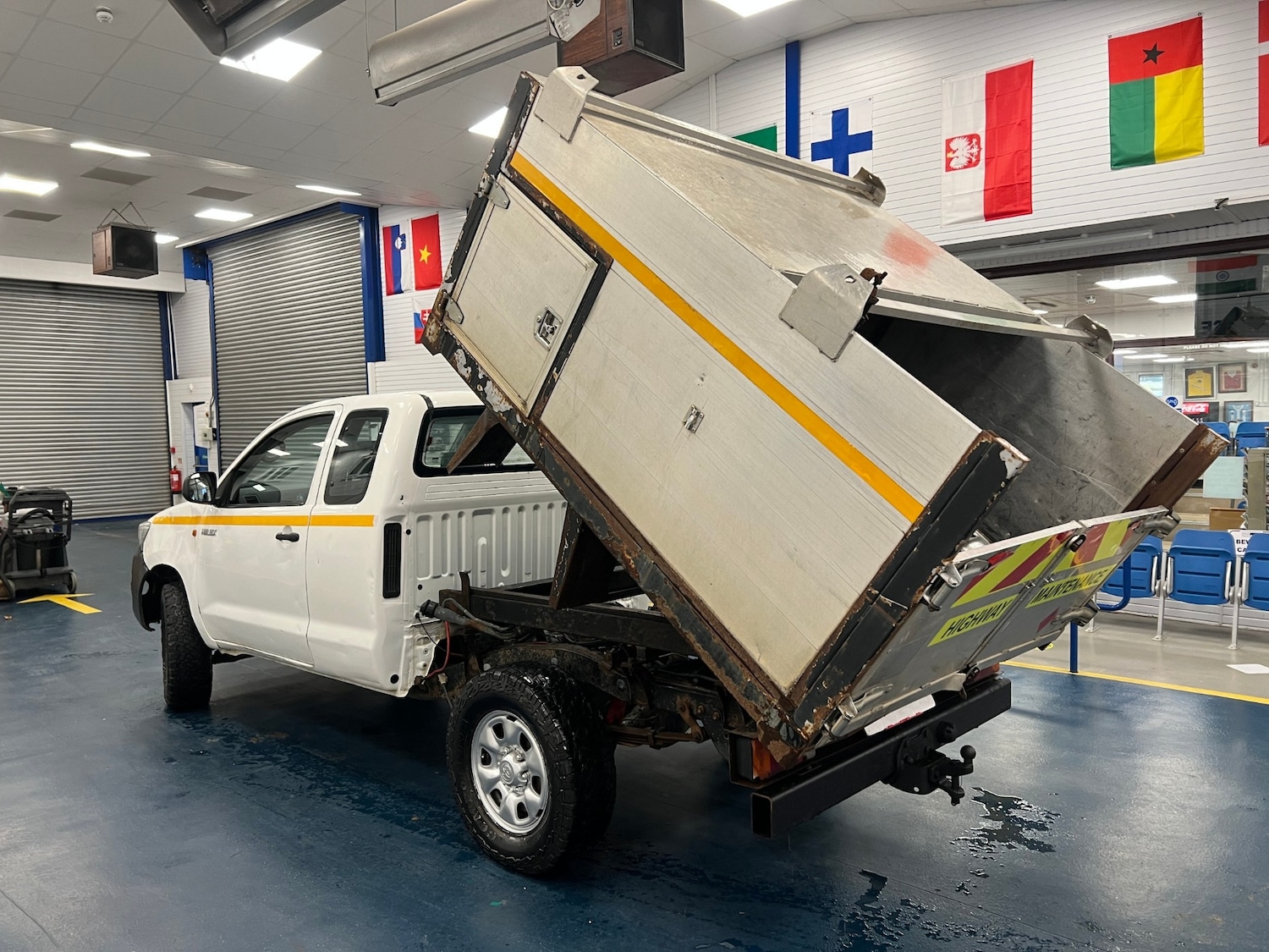 Used Toyota Hilux 2014 for sale - 76381978: Photo 8