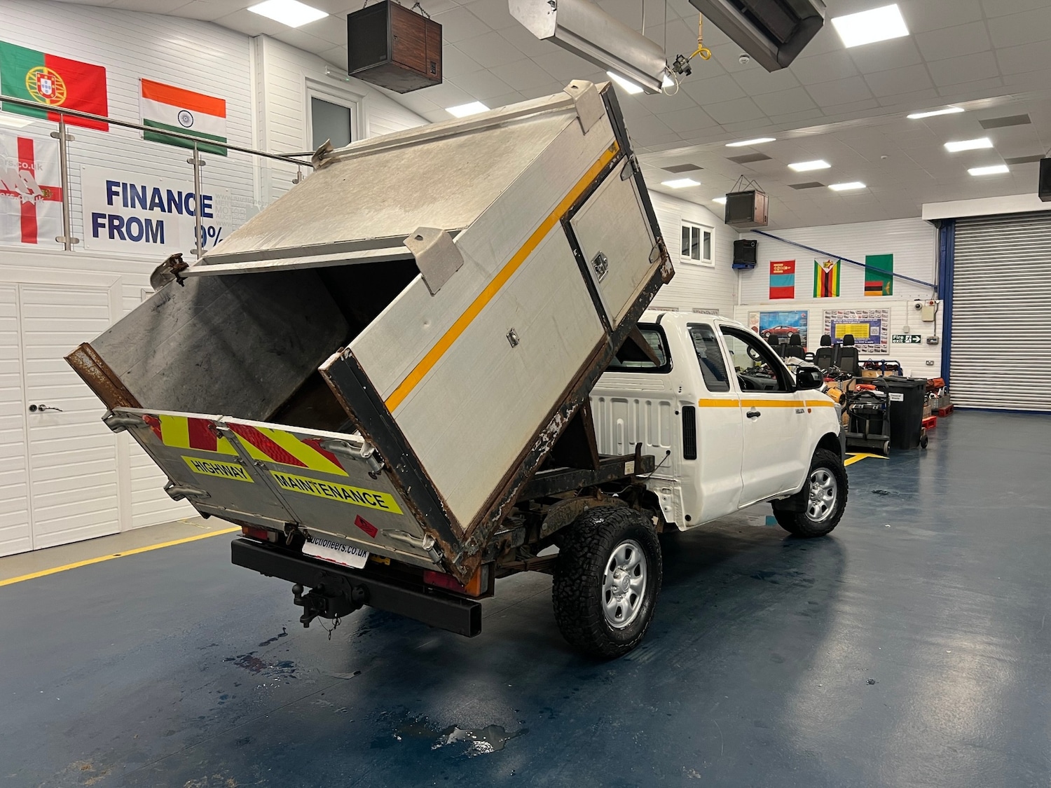 Used Toyota Hilux 2014 for sale - 76381978: Photo 9