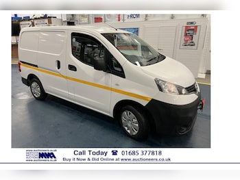 Used Nissan NV200 2017 for sale - 76970103: Photo