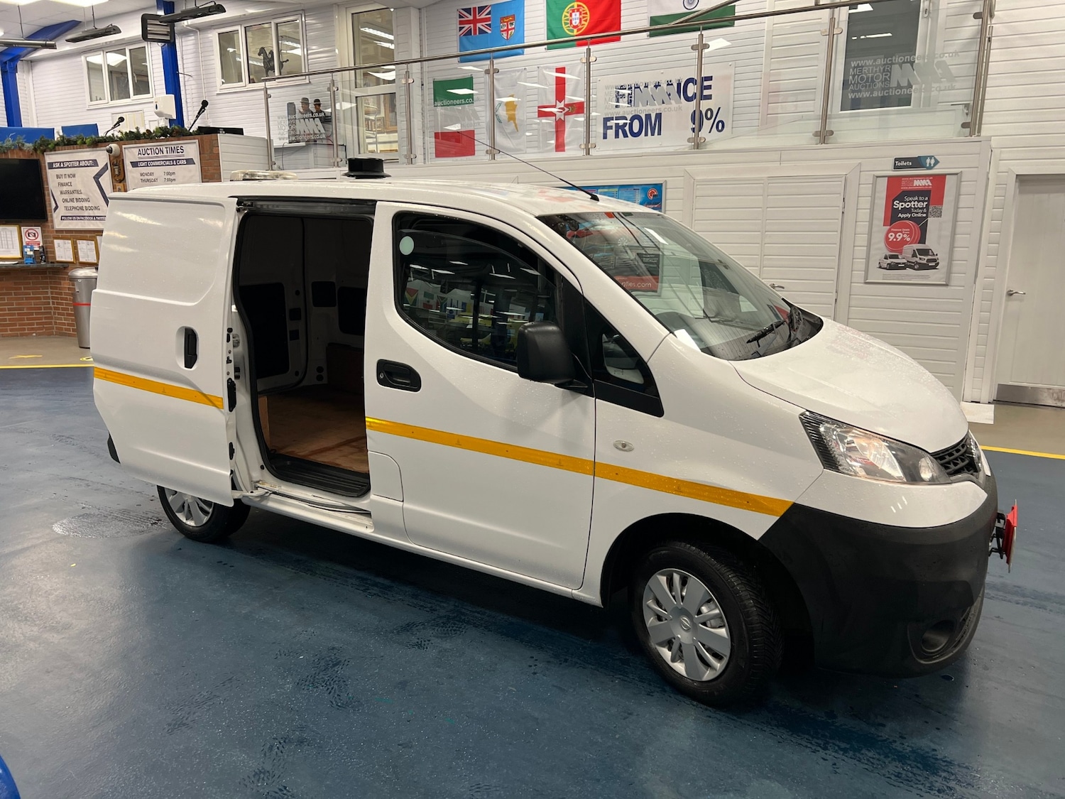 Used Nissan NV200 2017 for sale - 76970103: Photo 6